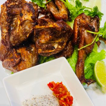 Oc House - Deep fried quails - Vietnamese Near Me - Portland, Oregon Oc House - Deep fried quails - Vietnamese Near Me - Portland, Oregon