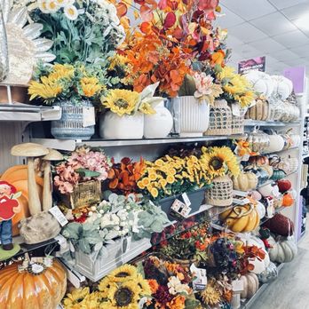 T.J. Maxx & HomeGoods - Department Stores Near Me - Humble, Texas T.J. Maxx & HomeGoods - Department Stores Near Me - Humble, Texas