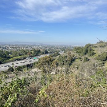Bonnie Cove - Lovely view - Hiking Near Me - Glendora, California Bonnie Cove - Lovely view - Hiking Near Me - Glendora, California