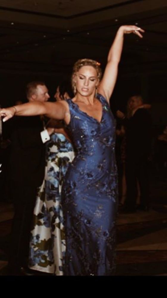 Gold'n Honey Tans Logo