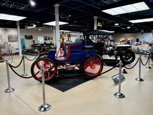 Buffalo Transportation Pierce Arrow Museum by null