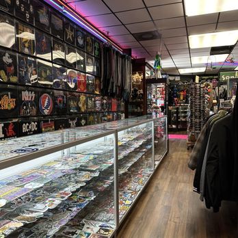 Orbit Skates & Boutique - More merch!!! - Shoe Stores Near Me - San Leandro, California