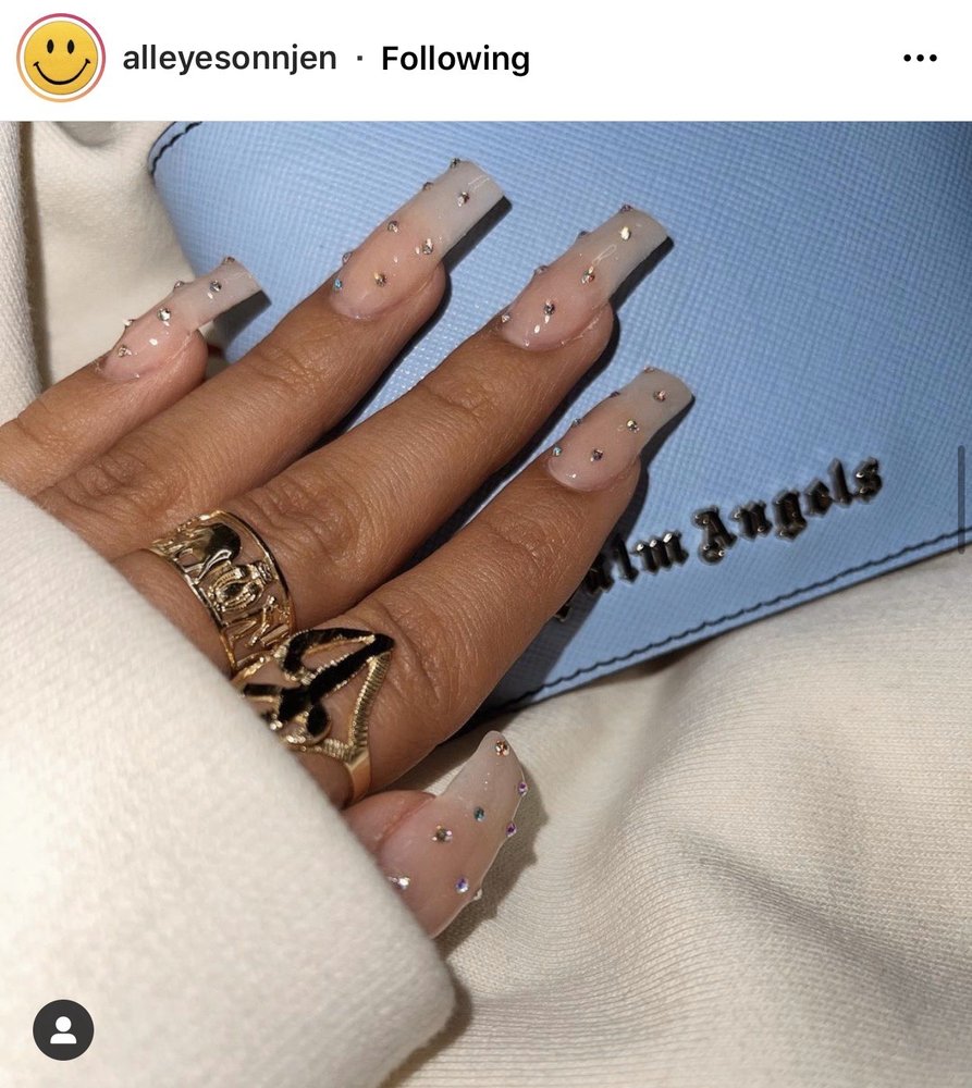 UPSCALE NAILS Updated September 2024 71 Photos & 33 Reviews 3625