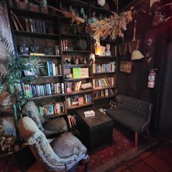 Twisted Roots Kava Brewery - TRANQUIL LIBRARY
