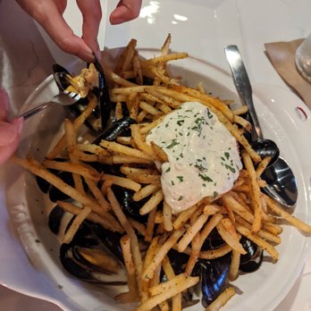 Rouj Creole - Mousse frites - Cajun/Creole Near Me - Baton Rouge, Louisiana Rouj Creole - Mousse frites - Cajun/Creole Near Me - Baton Rouge, Louisiana