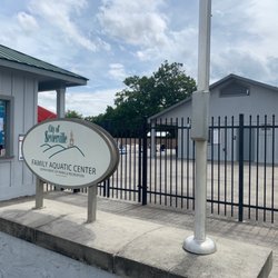 City of Sevierville Parks & Recreation - Swimming pool entrance