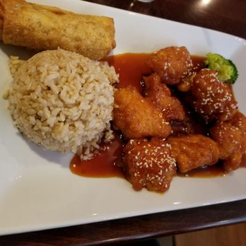 Golden Pot - Lunch special: sesame chicken - Asian Fusion Near Me - Rowlett, Texas Golden Pot - Lunch special: sesame chicken - Asian Fusion Near Me - Rowlett, Texas