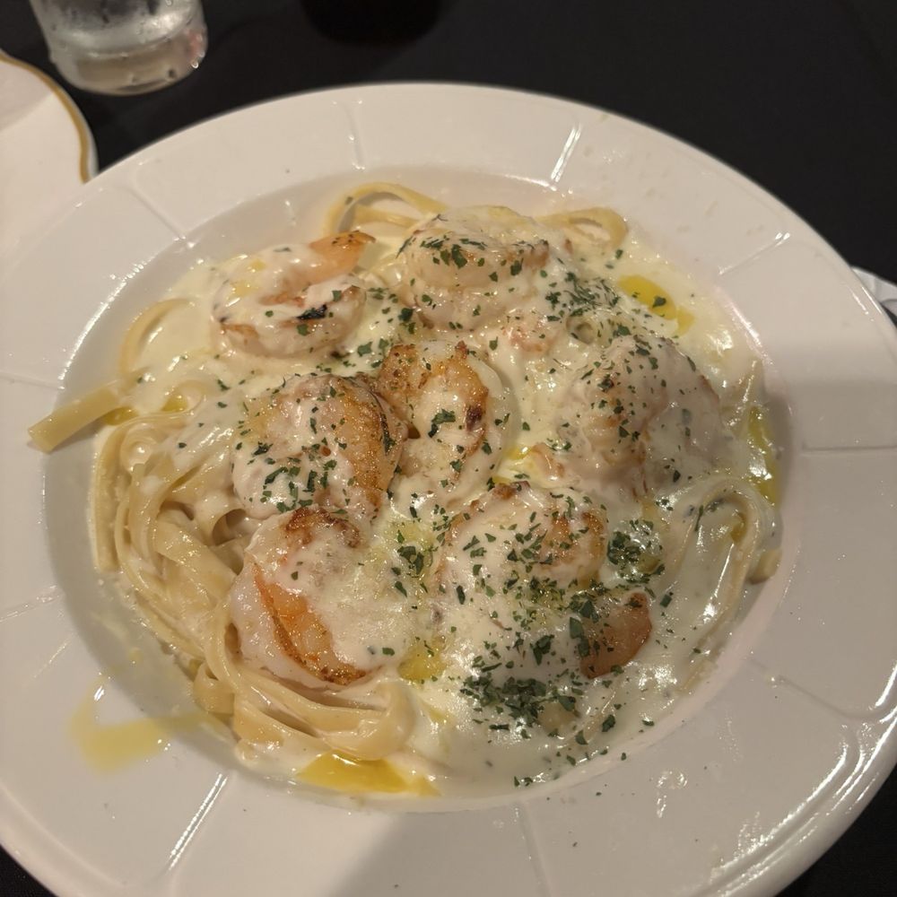 Cascio's Steak House - Fettuccine With Shrimp - Italian Near Me - Omaha, Nebraska Cascio's Steak House - Fettuccine With Shrimp - Italian Near Me - Omaha, Nebraska