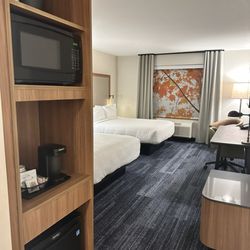 Fairfield by Marriott Inn & Suites Norfolk - Room 417