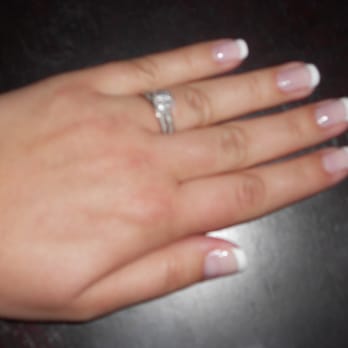 Juliet Nails - nails done by Mary - Nail Salons Near Me - Los Angeles, California