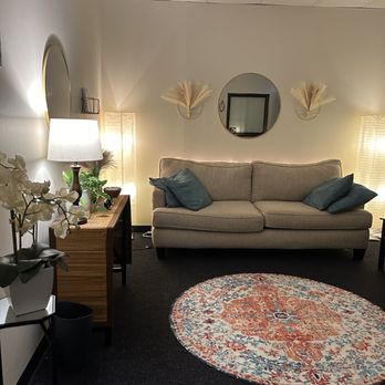Holistic Harmony Massage And Wellness - Lobby - Massage Therapy Near Me - Greensboro, North Carolina Holistic Harmony Massage And Wellness - Lobby - Massage Therapy Near Me - Greensboro, North Carolina