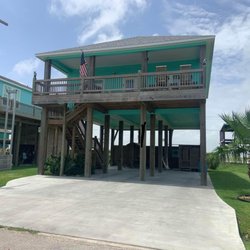 BJ's Bybthe Beach