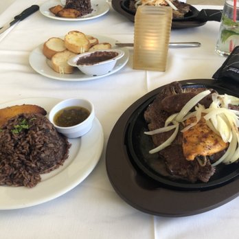 Coco Palm Restaurant - Parrillada Argentina - Cuban Near Me - Pomona, California