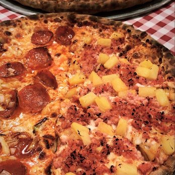 Giovanni's Pizzeria - Pizza Near Me - Albuquerque, New Mexico