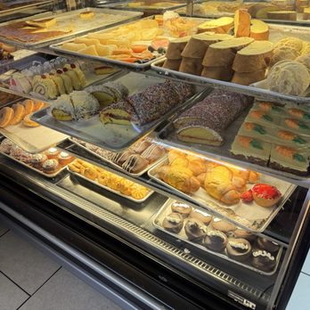 La Estrella Panaderia - Bakeries Near Me - Mesa, Arizona
