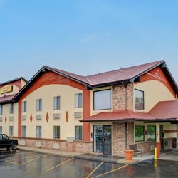 Super 8 by Wyndham Wentzville - Super 8