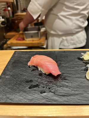 Manten Sushi Nihonbashi by null