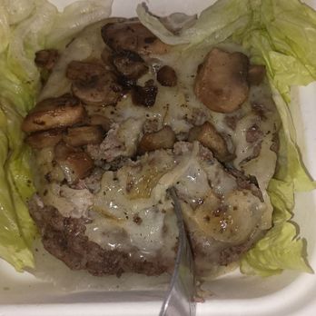 Meat Us here - No gravy on my burger that should come with gravy - Burgers Near Me - Elmwood Park, New Jersey