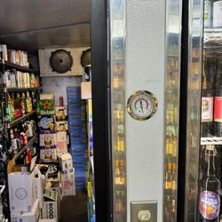 Joe's Downtown Market - Walk-in refrigerator