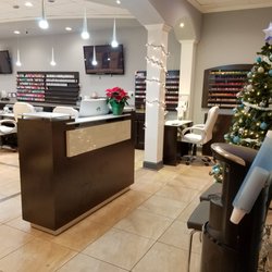 Diamond Nail And Spa