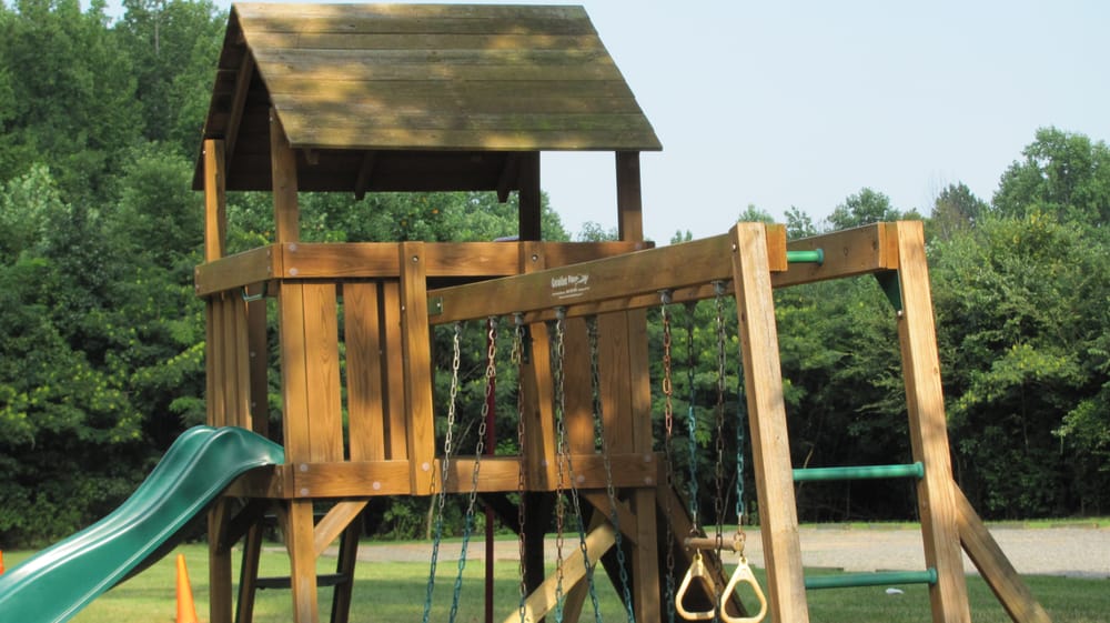 UNIVERSITY CHURCH OF CHRIST AT CHARLOTTE Updated October 2024 9920