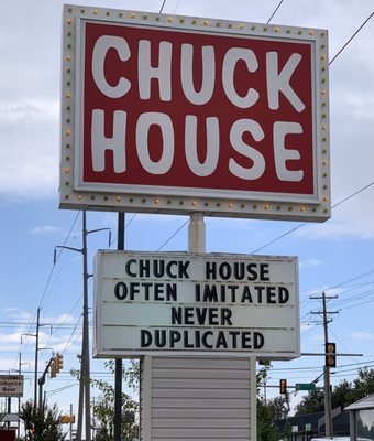 Chuck House by null