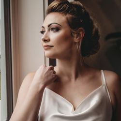 Symmetry Beauty with Ashley