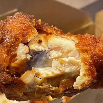 Fiya Hen - Spicy Garlic - So juicy inside - Chicken Wings Near Me - Boston, Massachusetts