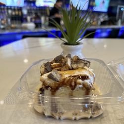 Luv'em Leches - Samoa Tres Leches (4/5)