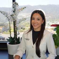 Skin & Beauty Center