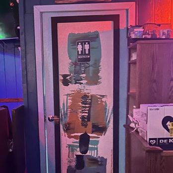 The Sand Bar - A single bathroom! - Cocktail Bars Near Me - Capitola, California