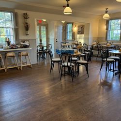 Elawa Farm - Inside