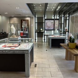 James Avery Craftsman