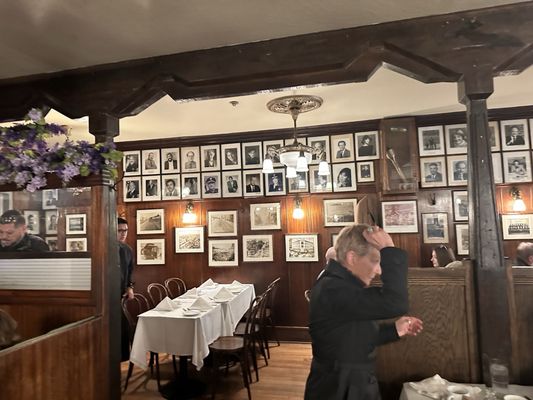 John's Grill by null