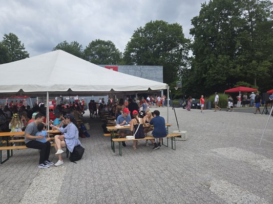 Embassy of Switzerland by null