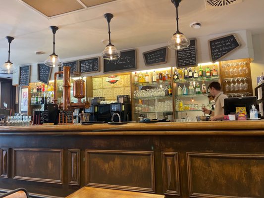 Brasserie Le Carnot by null