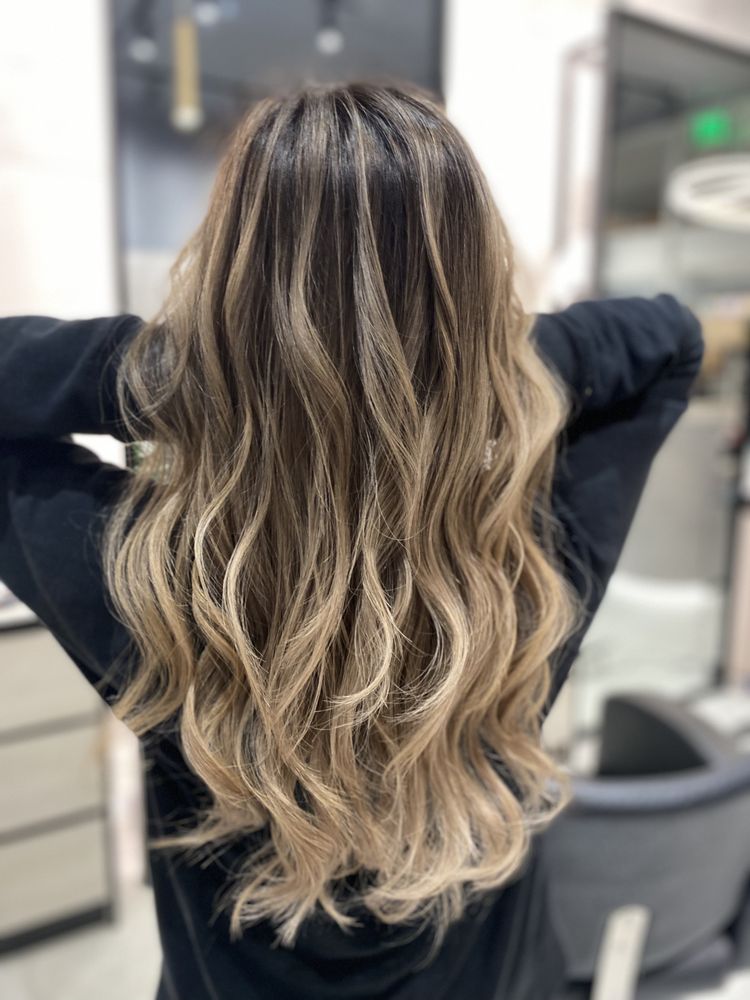 JMY Hair Salon Image