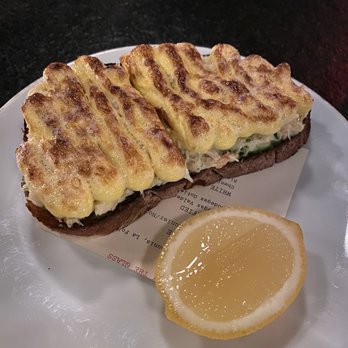 Bar Bête - Crab toast - French Near Me - Brooklyn, New York