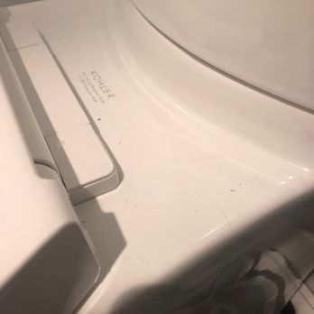 Paradise Point - Dirty toilet when we checked in - Resorts Near Me - San Diego, California