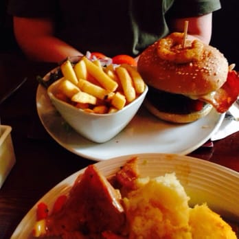The Dingle Pub - Burger - Pubs Near Me - Dingle, Kentucky