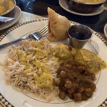 Mango Grove Indian Cuisine - Malai Kofta Channa Masala Vegetable Samosa - Indian Near Me - Columbia, Maryland Mango Grove Indian Cuisine - Malai Kofta Channa Masala Vegetable Samosa - Indian Near Me - Columbia, Maryland