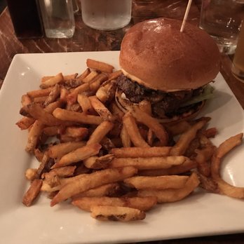The County Canteen - Hamburger - Wine Bars Near Me - Picton, Ontario