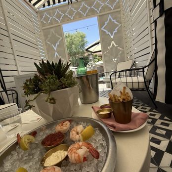 Sands Hotel & Spa - Prawn Cocktail & Fries - Hotels Near Me - Indian Wells, California Sands Hotel & Spa - Prawn Cocktail & Fries - Hotels Near Me - Indian Wells, California