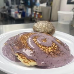 Half Day Cafe & Smoothies - Small stack blueberry Flap jacks with sausage