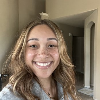 DND Hair Studio - Blonde full highlights with subtle money piece - Hair Salons Near Me - Rocklin, California
