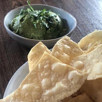 MEXiCUE - Chips and Charred Jalapeno Guacamole - Mexican Near Me - Stamford, Connecticut MEXiCUE - Chips and Charred Jalapeno Guacamole - Mexican Near Me - Stamford, Connecticut