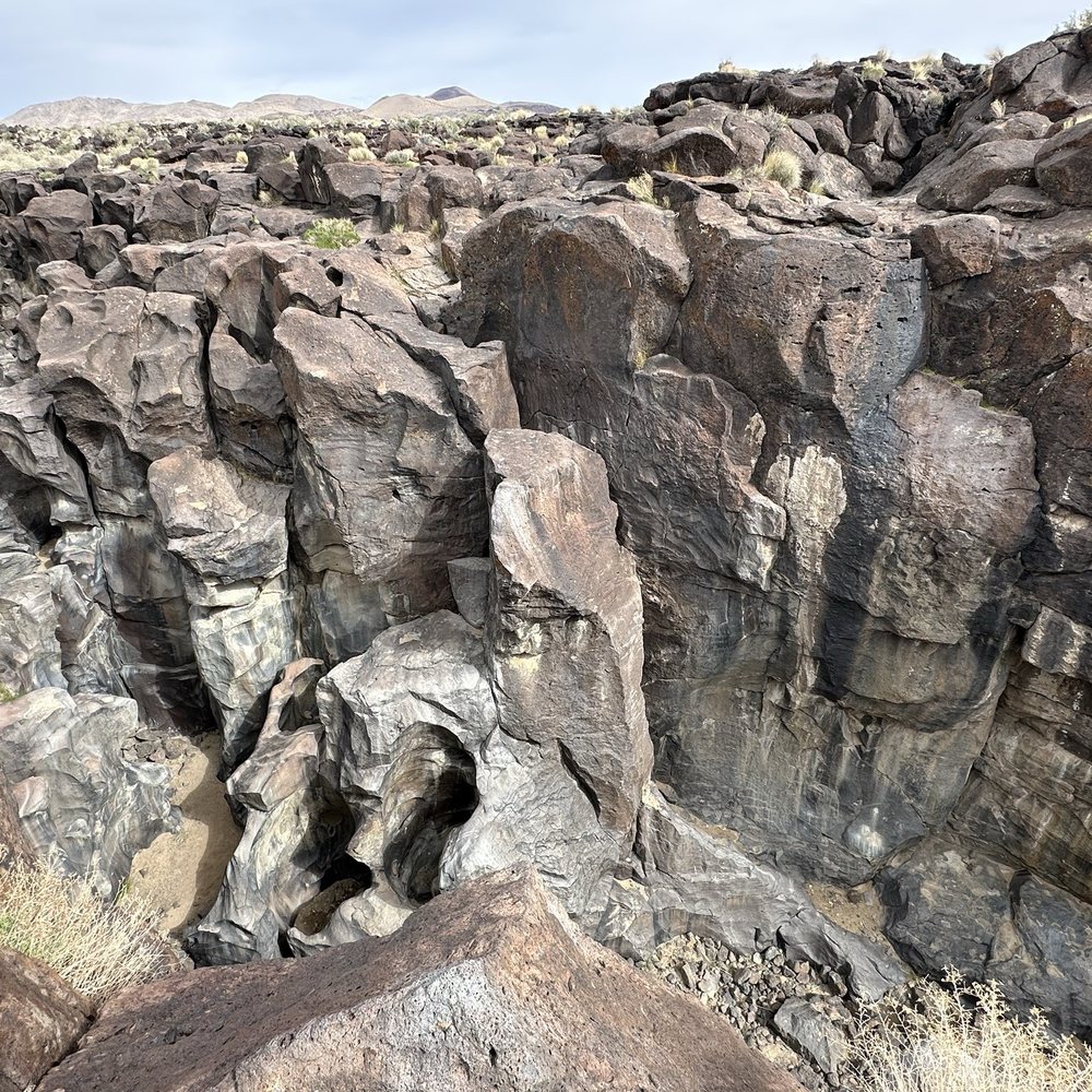 Fossil Falls - Fossil Falls - Hiking Near Me - Little Lake, California Fossil Falls - Fossil Falls - Hiking Near Me - Little Lake, California