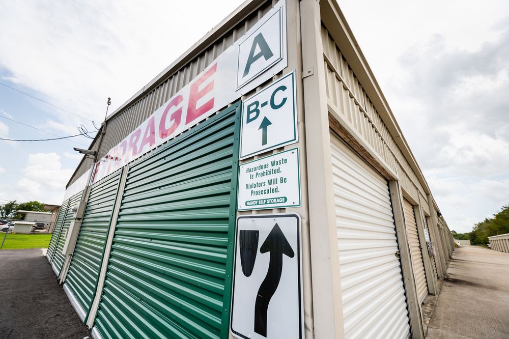 HANDY SELF STORAGE Updated August 2024 16224 S Highway 288B
