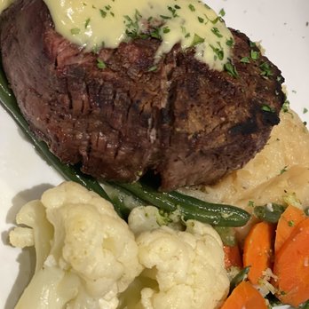 Green Turtle Inn - Mouth watering - tender filet w/Bernaise (melted like buttah in your mouth)! - Seafood Near Me - Islamorada, Florida Green Turtle Inn - Mouth watering - tender filet w/Bernaise (melted like buttah in your mouth)! - Seafood Near Me - Islamorada, Florida