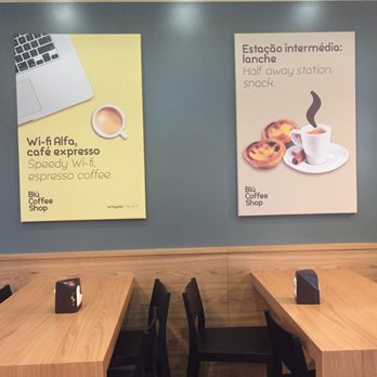 Blu Coffee Shop - Seating area - Cafes Near Me - Porto, 13